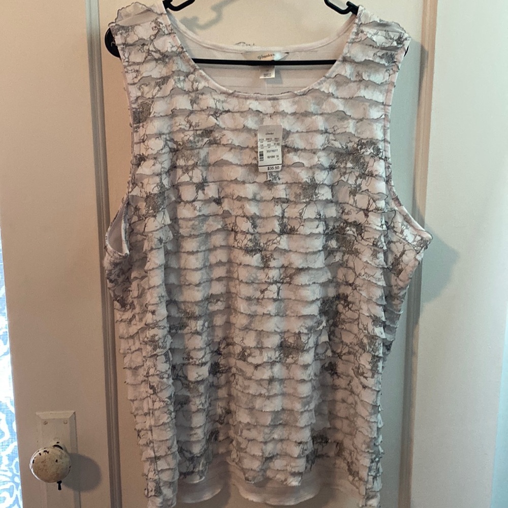 CJ banks ruffle tank size 1x NWT